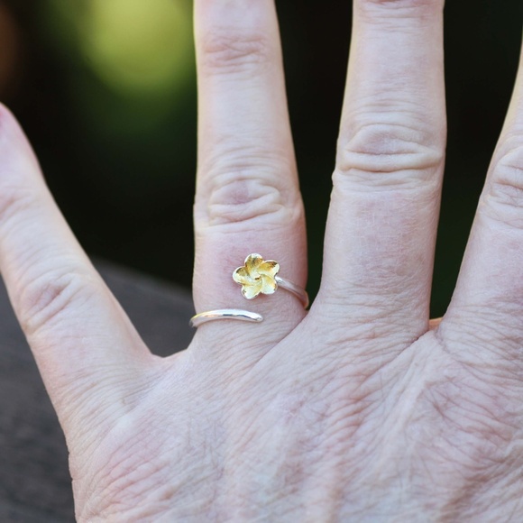 Plumeria Flower Ring Silver and Gold Band , Hawaii Ring , Adjustable - Picture 5 of 7